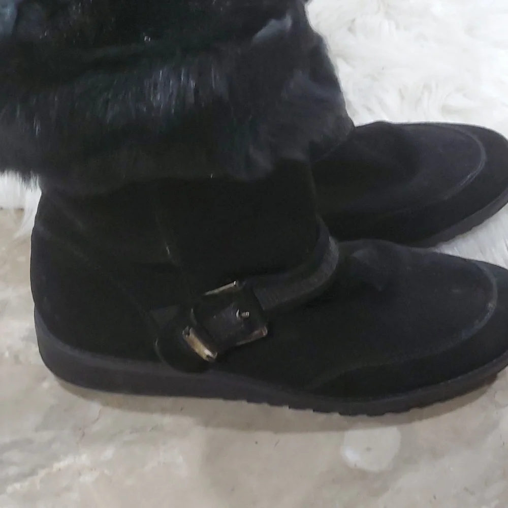 Stuart Weitzman  black suede boots size 8.5